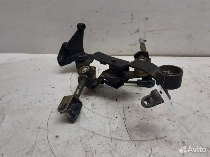 Механизм выбора передач Opel Vectra B 1995-1999