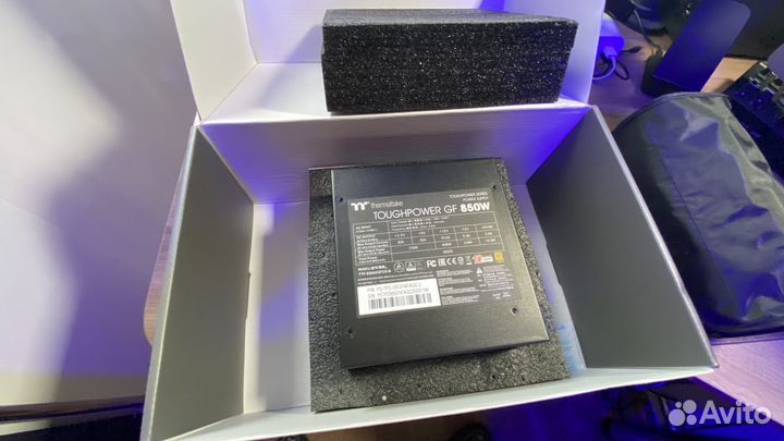 Блок питания Thermaltake Toughpower GF 850W