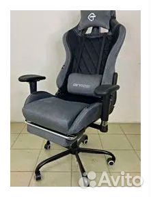 Компьютерное кресло для геймеров