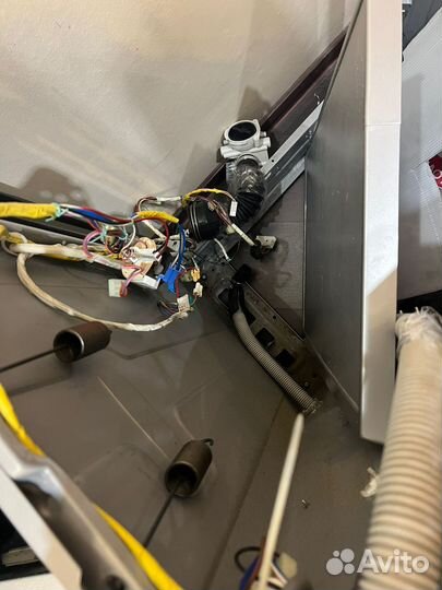 Стиральная машинка Samsung f1015j(запчасти)