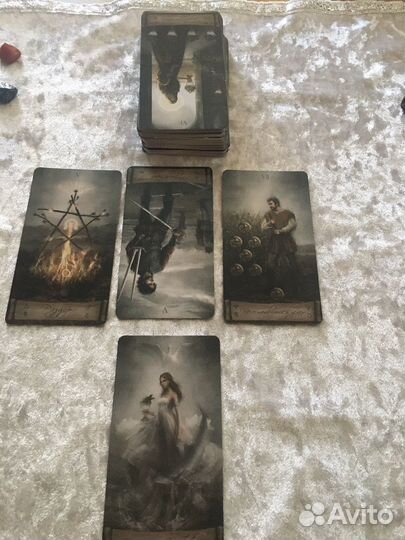 Предсказание на картах таро