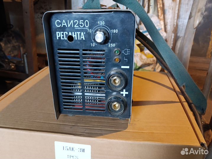 Сварочный инвертор ресанта 250А Профессионал