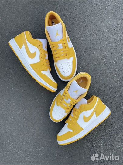 Air Jordan 1 Low Pollen