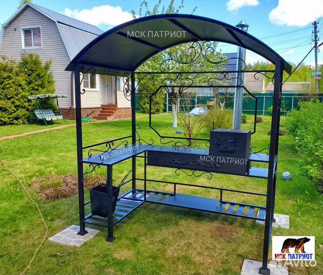 Беседка с мангалом