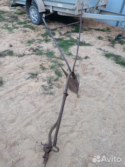 Конный плуг