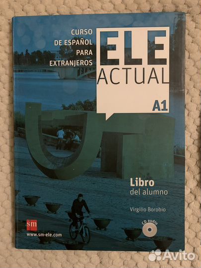 Продам учебник испанского Ele Actual A1