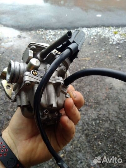 Карбик на скутер