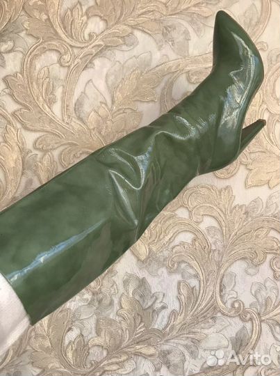 Сапоги зеленые лаковые на каблуке 38 кожа