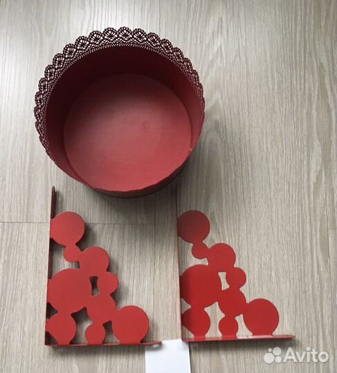 Кронштейны и кашпо для цветов Икеа