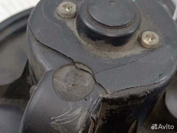 Моторчик печки для Volkswagen Transporter (T4)