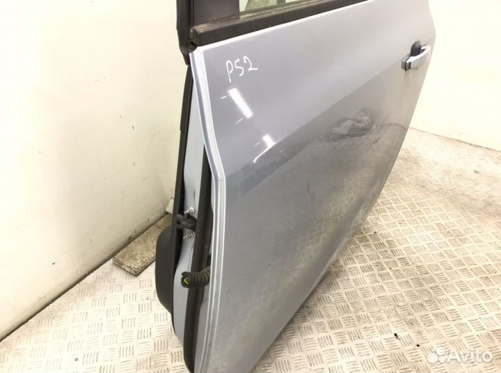 Дверь задняя левая Opel Zafira C 1.8 I 2014