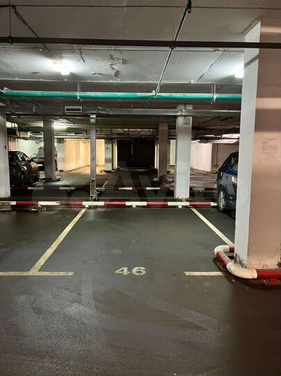 Машиноместо, 16 м²