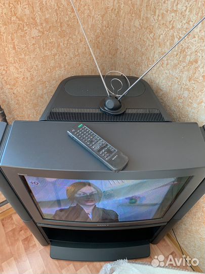 Телевизор Sony Trinitron