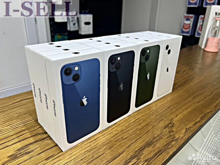 iPhone 13, 256 ГБ