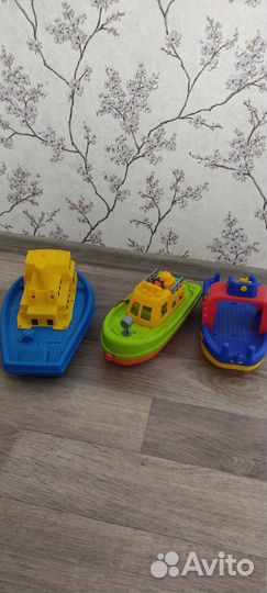 Кораблики пластмассовые детские 3 шт