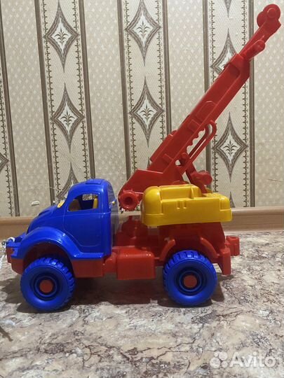 Детская машинка