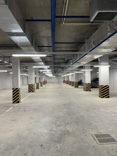 Машиноместо, 18 м²