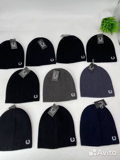 Шапка lacoste и fred perry