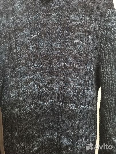 Свитер р48