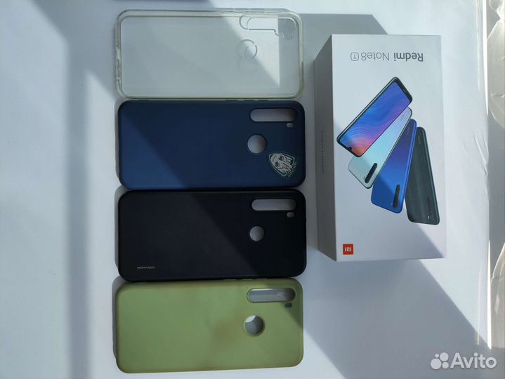 Телефон Xiaomi Redmi Note 8T 4/64 Гб