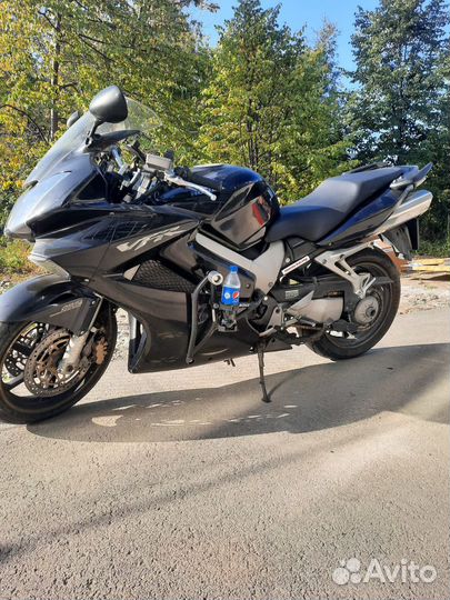 Продам honda vfr 800