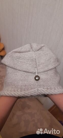 Шапка женская вязаная