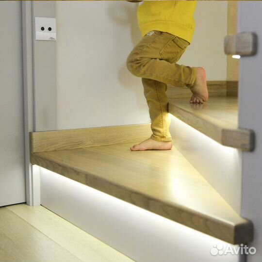 Подсветка лестницы с датчиками движения