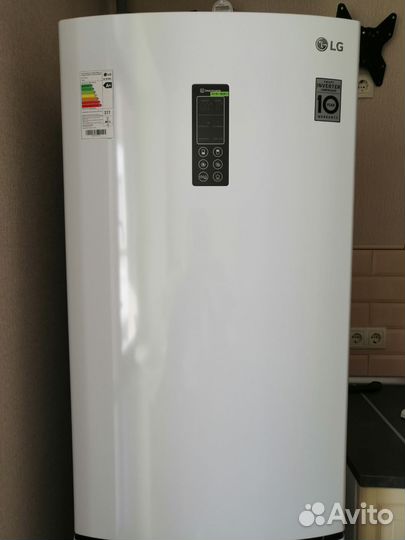 Холодильник новый