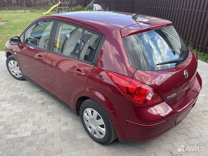 Nissan Tiida 1.6 AT, 2008, 209 000 км