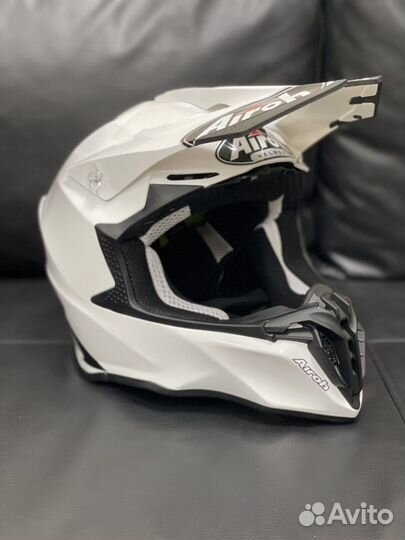 Кроссовый шлем Airoh Twist 2.0