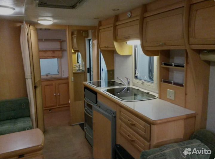 Прицеп-дача Compass Omega, 2002