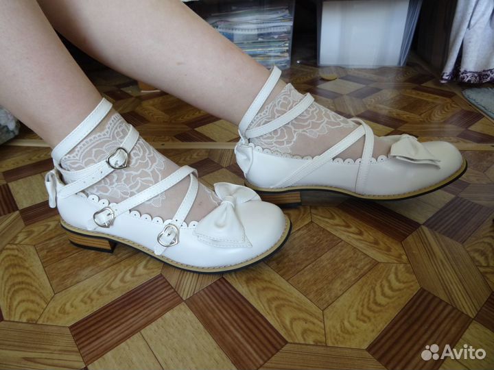Белые туфли для девочки размер 37,5