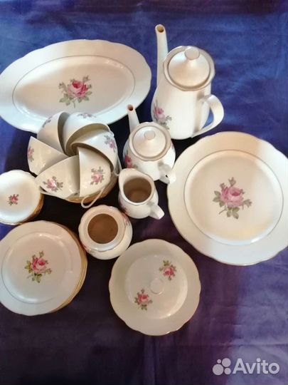 Столовый сервиз и чайные сервизы германия