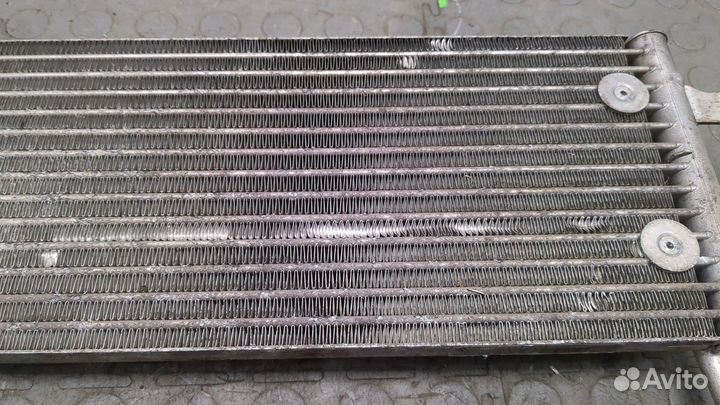 Радиатор масляный Audi Q7, 2011