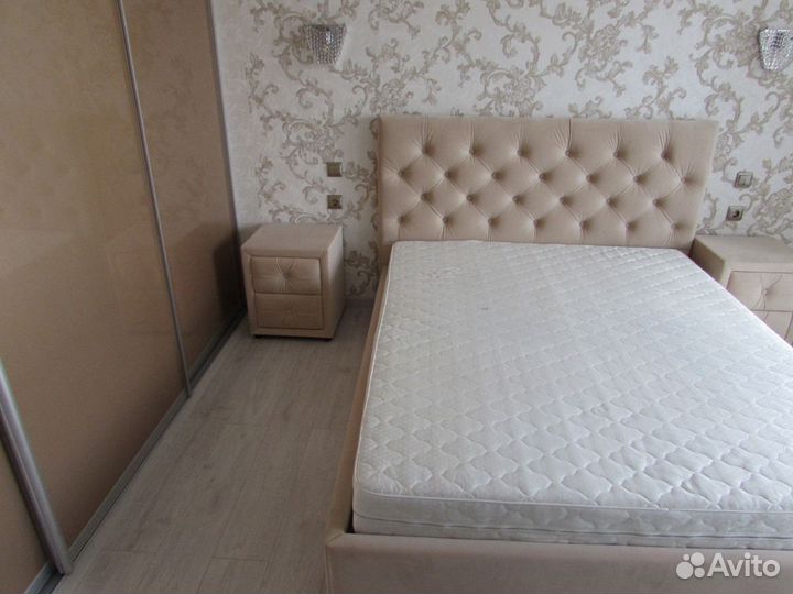 Мягкая кровать