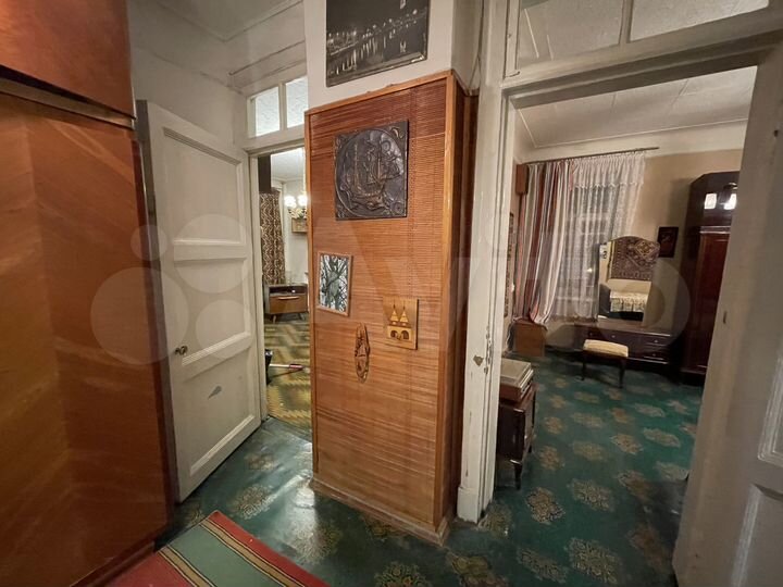 2-к. квартира, 56 м², 3/3 эт.