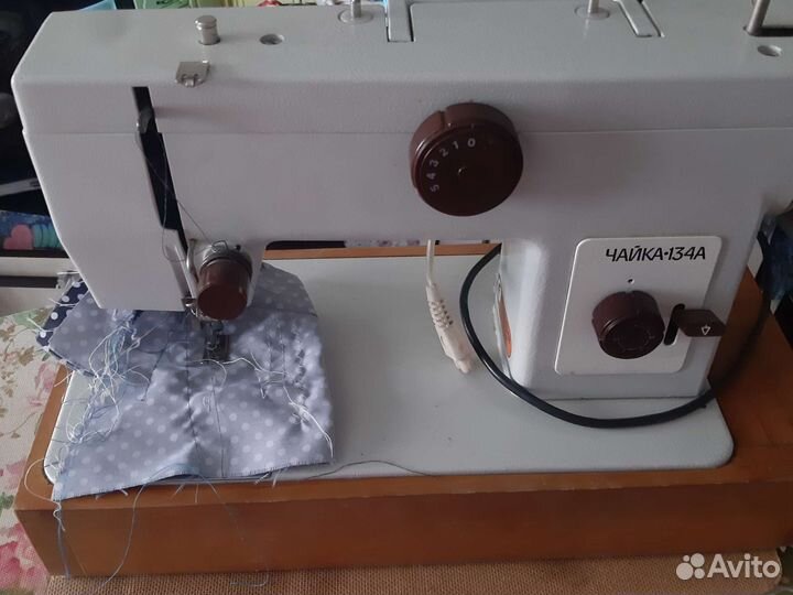 Швейная машина Чайка 134