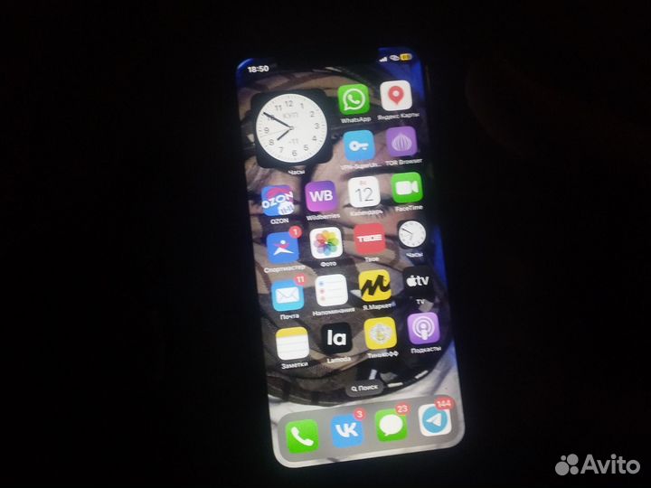 iPhone X, 64 ГБ