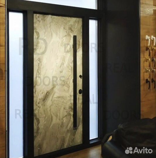 Входная группа с фрамугой для улицы