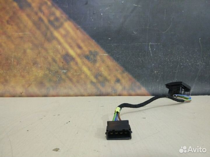 Кнопка центрального замка Audi Allroad C5 ARE 2001