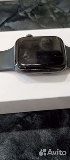 Apple Watch SE 44mm 2020