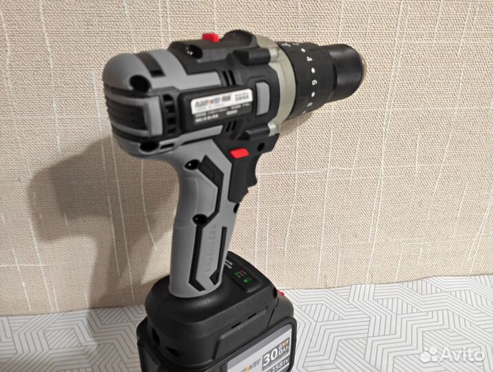 Шуруповерт Nanwei 6 Ач (Ледобур)