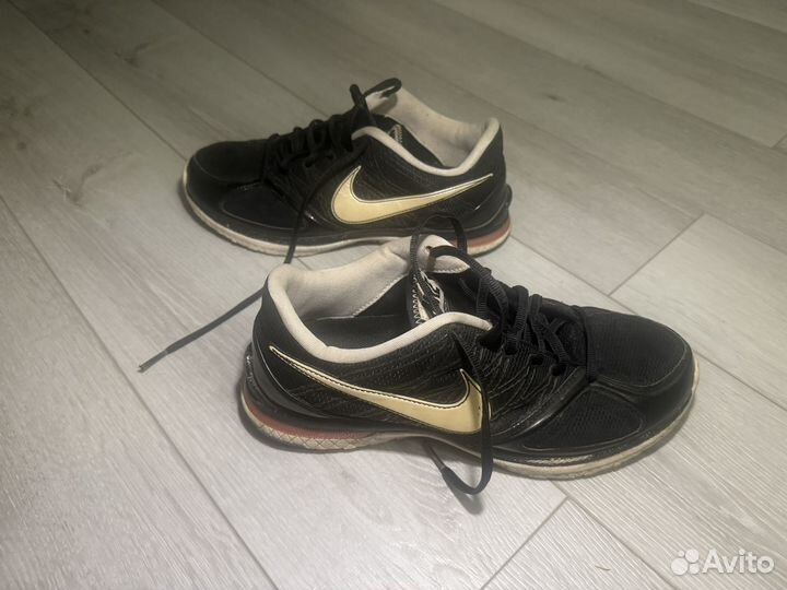 Беговые кроссовки nike