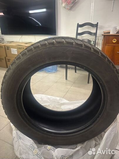 Bridgestone Blizzak DM-V2 285/50 R20