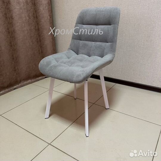 Мягкие кухонные стулья 