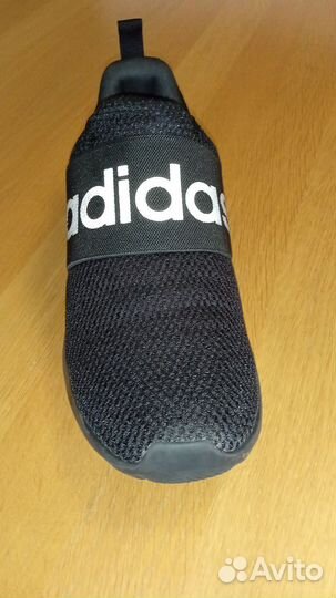 Кроссовки adidas