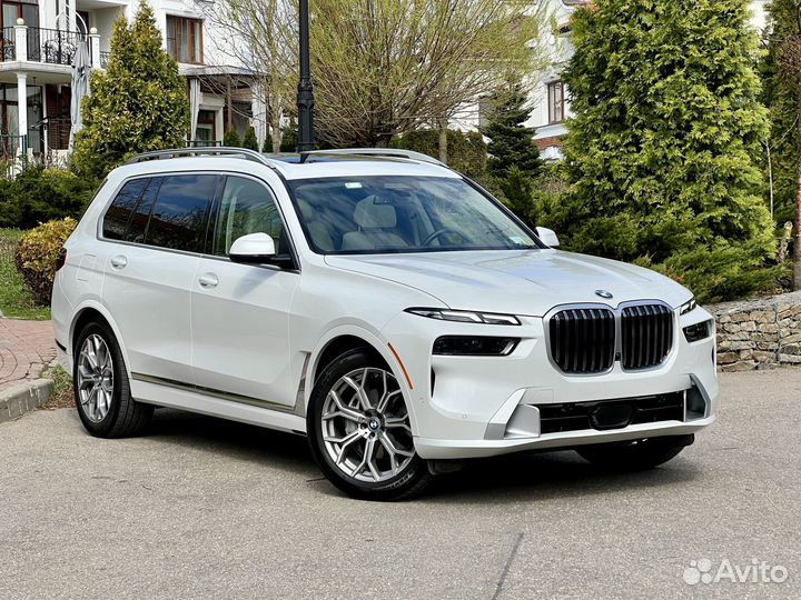 BMW X7 3.0 AT, 2022, 3 300 км