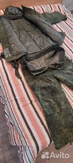 Зимний камуфляжный костюм армейский