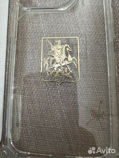 Чехол на iPhone 13 pro сусальное золото 18к