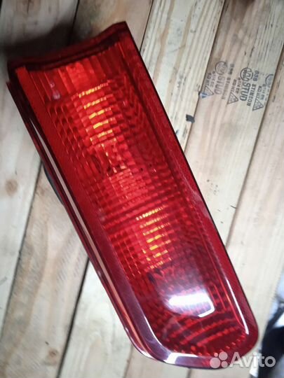 Фонарь левый dodge challenger LC